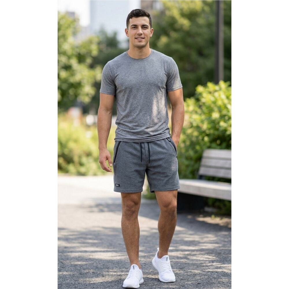 UNRL Men’s Elevation Shorts Heather Gray Knit Athleisure Gym Zipper Pockets